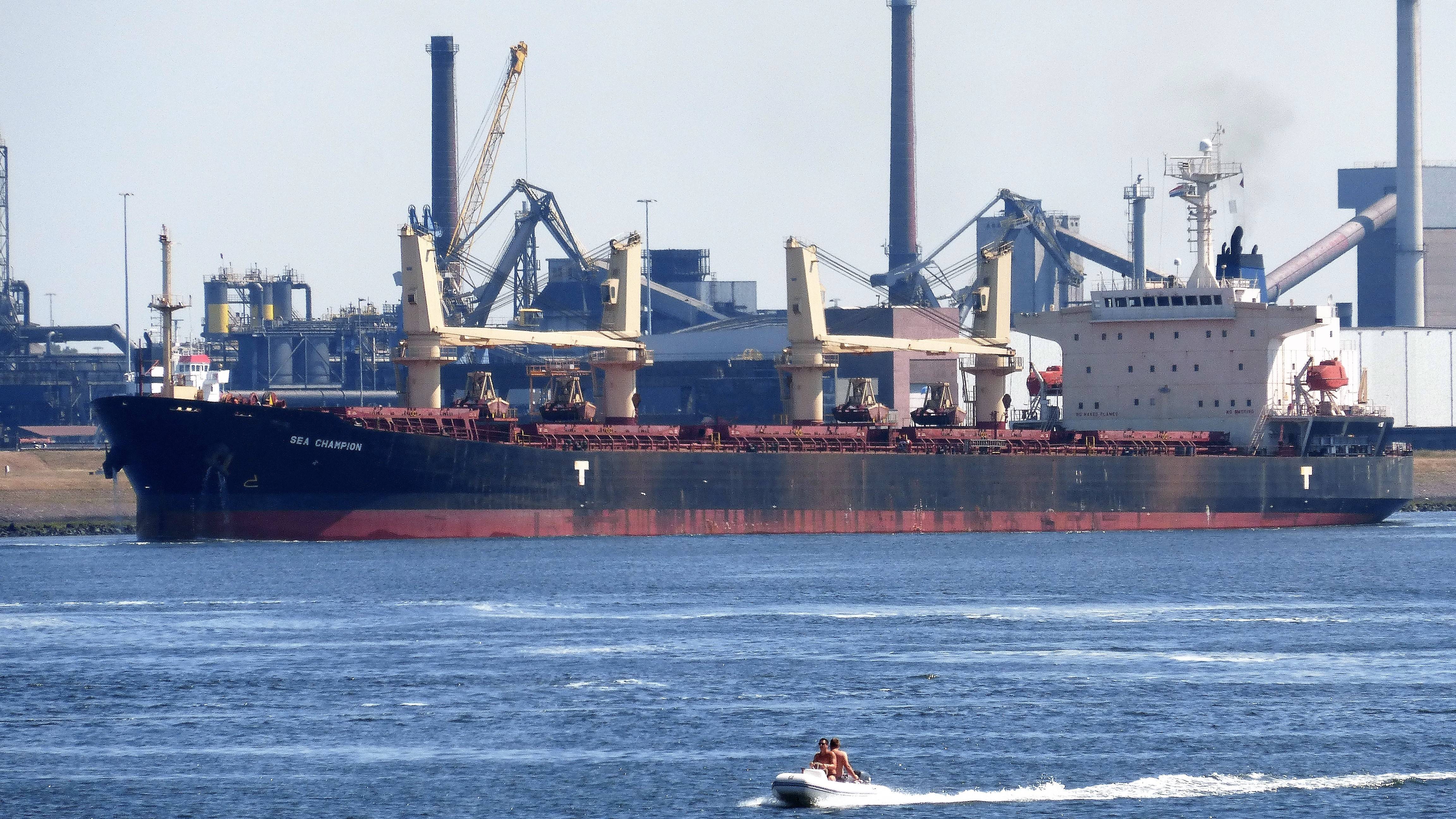 SEA CHAMPION 